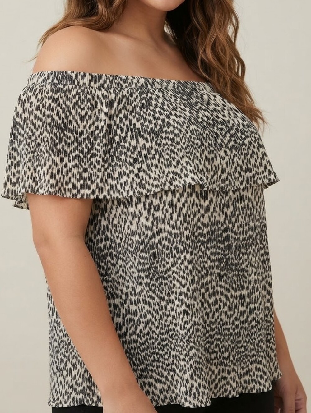 a.n.a Pleated Off-the-Shoulder Animal Print Blouse Large